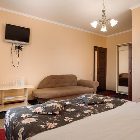 Na Horyzonti Hotel Truskavets Ngoại thất bức ảnh