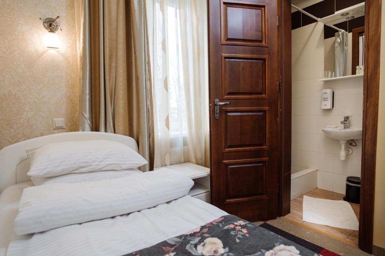 Na Horyzonti Hotel Truskavets Ngoại thất bức ảnh