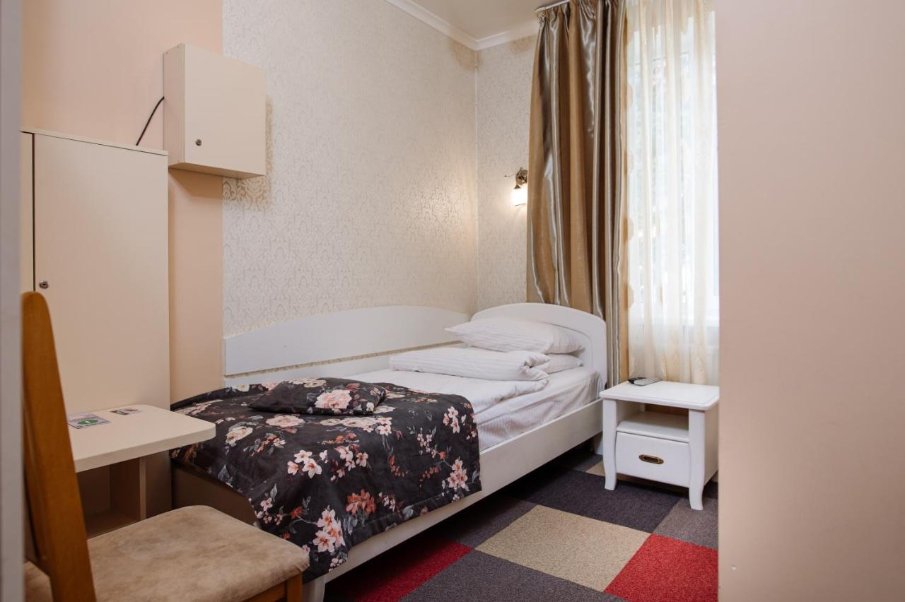 Na Horyzonti Hotel Truskavets Ngoại thất bức ảnh
